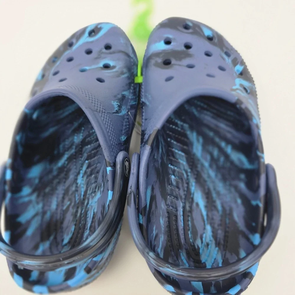 CROCS classic marbled
